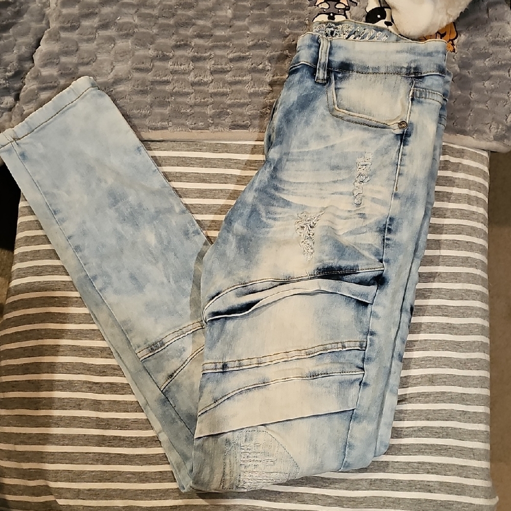 Light Blue Distressed Skinny Jeans